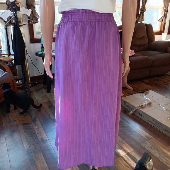 Size medium, nwt - Picture 8 of 9